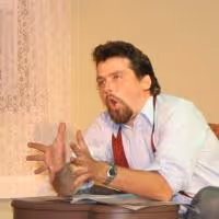 Minstrel Players Present IT HAPPENED ONE ACT- II Tonight