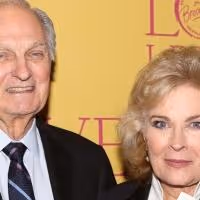 TV: Alan Alda and Candice Bergen Join the Cast of Broadway's LOVE LETTERS!