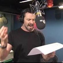 Hugh Jackman Sings About Wolverine