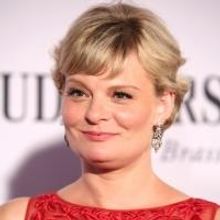 Martha Plimpton's Balancing Act