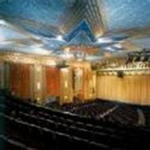LeAnn Rimes Plays Warner Theatre Tonight