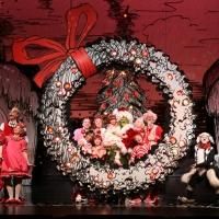BWW Reviews: HOW THE GRINCH STOLE CHRISTMAS! at the Capitol Theatre is Perfect for…