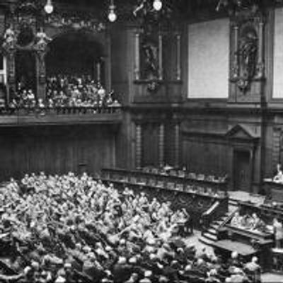 Germany at the Time of Cabaret