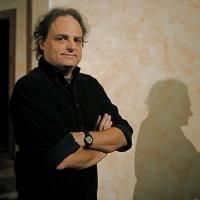 Theater J Fires Artistic Director Ari Roth