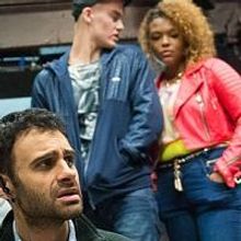 BWW Reviews: LITTLE REVOLUTION, Almeida Theatre, September 3rd 2014