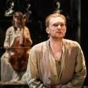 BWW Reviews: Studio Theatre Offers Modern Take on Ancient Tale with AN ILIAD