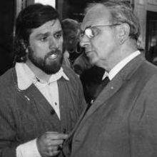 UNITED WE STAND Premieres Tonight at Lantern Theatre