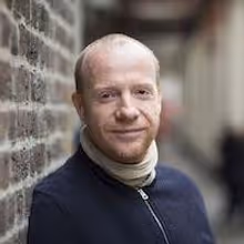 Jonathan Slinger Named As New Willy Wonka In CHARLIE AND THE CHOCOLATE FACTORY