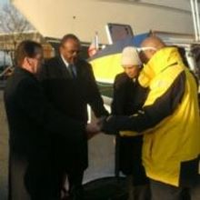 Send-off Ceremony for Rowboat on World AIDS Day Held Today