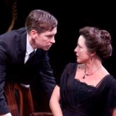 Photo Flash: First Look at Remy Bumppo's AN INSPECTOR CALLS