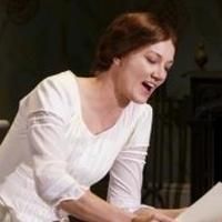 BWW Reviews: Richardson Brings Ironic Nerdiness to THE BELLE OF AMHERST