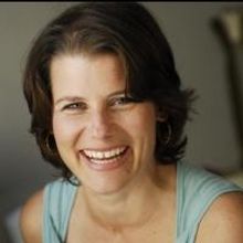 Kelly Kinsella Brings WHEN THOUGHTS ATTACK to Chenango River Theater Today