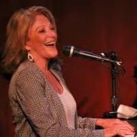 Photo Flash: Linda Lavin Proves EVERY TIME'S THE FIRST TIME at Birdland