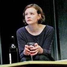 BWW Reviews:  Hare's SKYLIGHT Talks a Good Game
