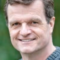 Michael Cumpsty: Over 15 Years with Roundabout