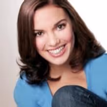 THE FRIDAY SIX: Q&As with Your Favorite Broadway Stars- NEWSIES' Kara Lindsay!