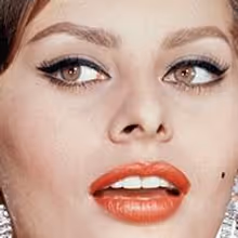 BWW Reviews: Sophia Loren Examines YESTERDAY, TODAY AND TOMORROW in New Book
