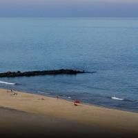 BWW Reviews: Asbury Park Gives Classic Jersey Shore Experience a Modern Edge