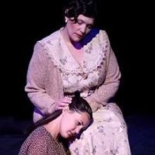 BWW Reviews: EPAC's THE GLASS MENAGERIE Shines Like Its Crystal Figurines