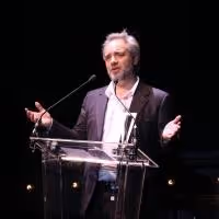 Photo Coverage: Bernadette Peters, Liam Neeson, & Alan Cumming & More Salute Sam…