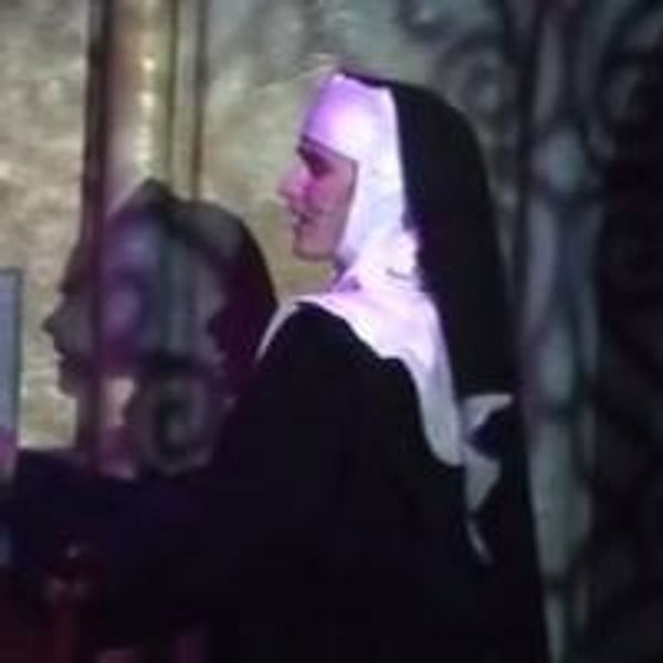 STAGE TUBE: Watch Sneak Peek of 'Climb Every Mountain' from Different Stages' THE SOUND OF MUSIC! - Chicago Theater Video