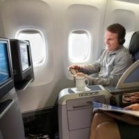 United Airlines Unveils First Revamped Cabin, Adds Flat-Bed Seating on 'p.s.' Flights