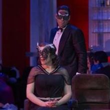 BWW Reviews: A MASKED BALL Dazzles With Spectacular Singing