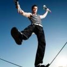 Michael DuBois Brings THE SOLO CIRCUS to Centenary Stage Today