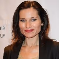 Kate Fleetwood, Anna Maxwell Martin and Olivia Vinall Join National Theatre's KING…