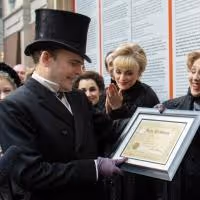 TV: Jefferson Mays Receives Honorary Death Certificate for 1000th Stage Death In A…