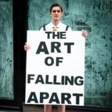 EDINBURGH 2014 - BWW Reviews: THE ART OF FALLING APART, Pleasance Courtyard, August 1