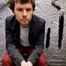 Gabriel Kahane Makes Carnegie Hall Recital Debut, 10/25