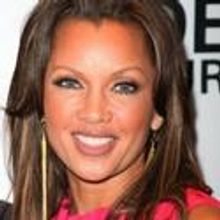 Vanessa Williams To Be Honored By Gray Line New York, 9/27