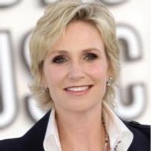 EMMYS COVERAGE 2013: BWW Salutes Stage & Screen Star Jane Lynch