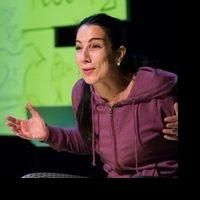 BWW Reviews: Denise Fennell Gives A Powerhouse Performance in THE SEARCH FOR SIGNS OF Photo