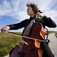 MUSE/IQUE Presents MOVING PICTURES with Wendie Malick and Matt Haimovitz Tonight