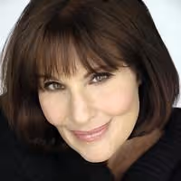 BWW Reviews: Eileen Barnett Is a Breath of Spring at Sterling's