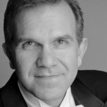 Hartt Honors Robert Brubaker '77 With 2013 Alumni Award