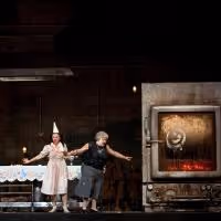 The Met's English-Language HANSEL AND GRETEL Opens Tonight
