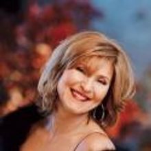 Janis Siegel Riffs on Her Upcoming Show at 54 Below, Her New CD, and 40 Years of Manh