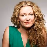 Sarah Colonna Added to LIPSHTICK's 2015 Lineup