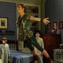 SPOILER ALERT! Review: Despite Hiccups, PETER PAN LIVE! Thrives as Broadway Stars…