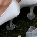 Starlettos Included in Mario Lopez and Courtney Mazza's Wedding Shower Gift Bags