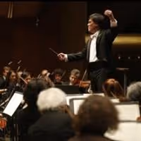 Alan Gilbert Conducts NY Phil in U.S. Premiere of Unsuk Chin's Clarinet Concerto…