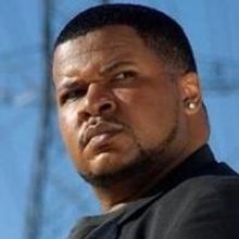 The Eklektix Theatre Company Presents Presents Bullets for Broadway at The Hobby Cent