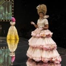 Photo Flash: First Look at Steppenwolf Theatre's MARIE ANTOINETTE