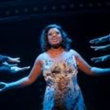 BWW Reviews: Signature Theatre's DREAMGIRLS is Electric