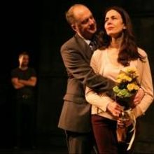 Photo Flash: First Look at Jessica Hecht, Dominic Fumusa and More in STAGE KISS at Pl