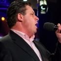Watch Tenor Anthony Kearns Salute America's Veterans with The Air Force Band Online