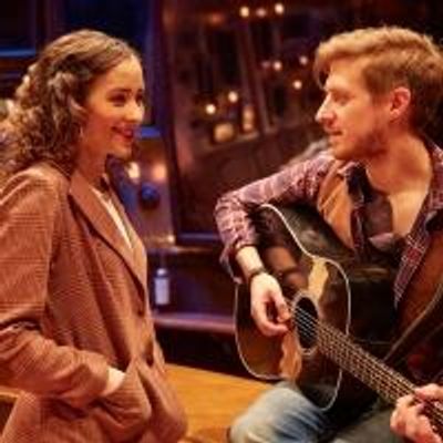 Photo Flash: First Look at Arthur Darvill in West End&#039;s ONCE